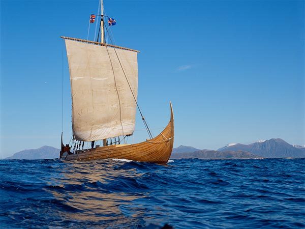 Perché le navi erano così essenziali per la prosperità dei vichinghi?