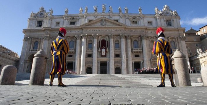 Come lavorare in Vaticano