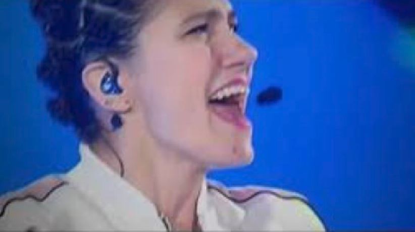 elisa ad amici