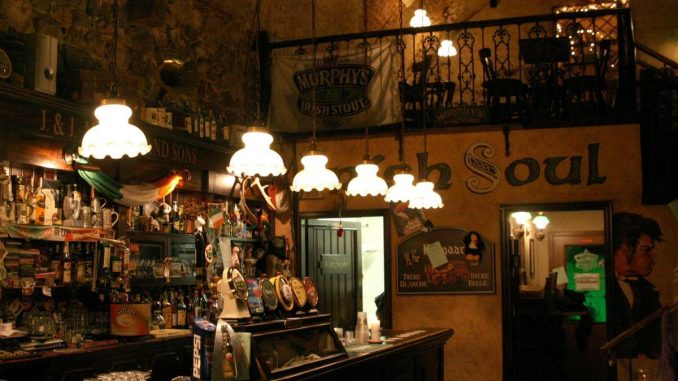 bar