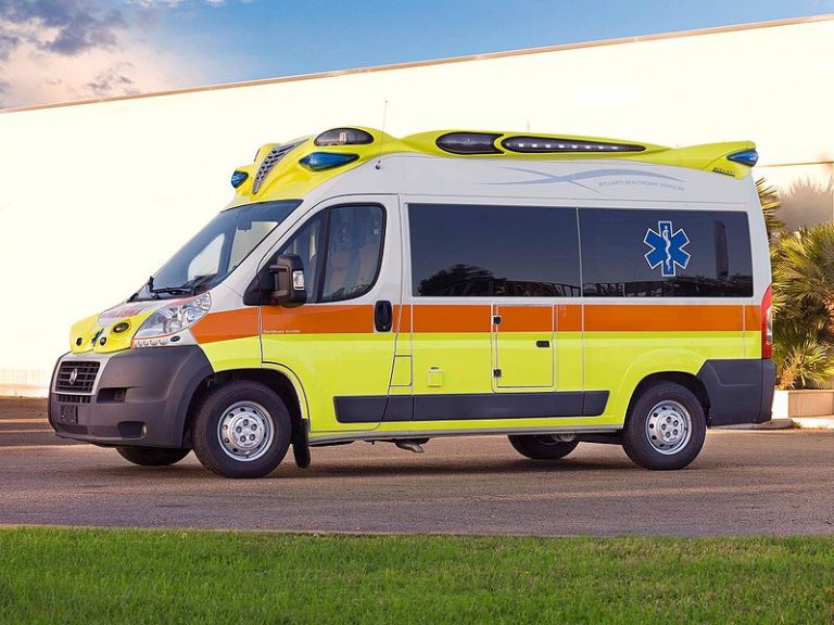 Immagine di un'ambulanza Bando AUSL a Teramo