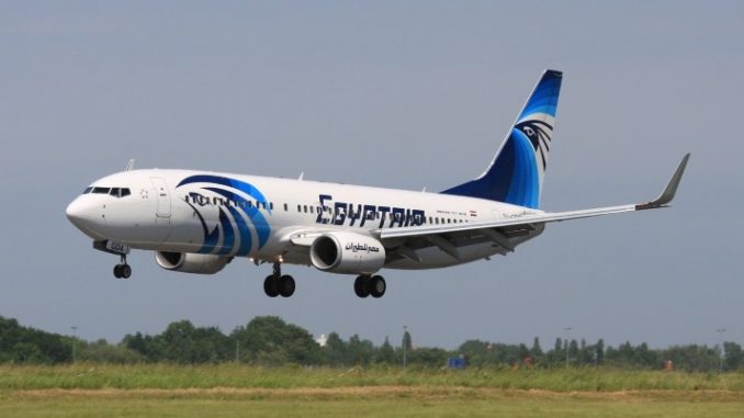 Un Airbus Egyptair simile a quello del volo MS804 inabissatosi il 19 Maggio scorso Un Airbus Egyptair simile a quello del volo MS804 inabissatosi il 19 Maggio scorso