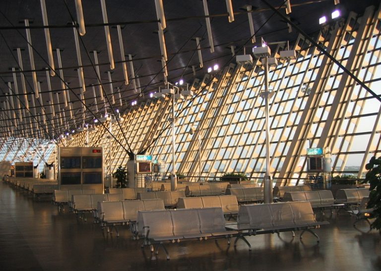 esplosione aeroporto esplosione aeroporto