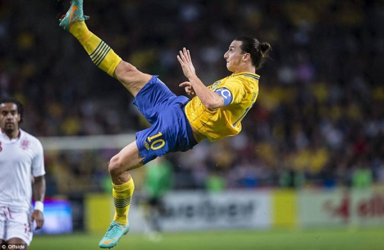 Ibrahimovic dice addio alla nazionale Ibrahimovic dice addio alla nazionale