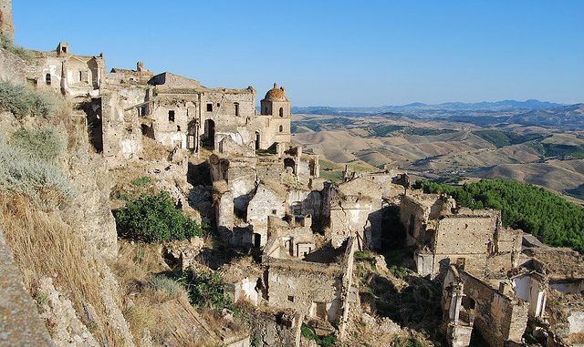 luoghi abbandonati Craco 2