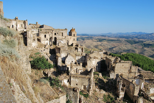 luoghi abbandonati Craco 2