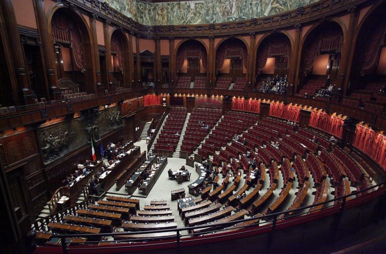 L'approvazione della riforma dei partiti La nuova riforma dei partiti
