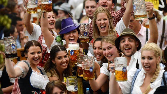 OKTOBERFEST. OKTOBERFEST.