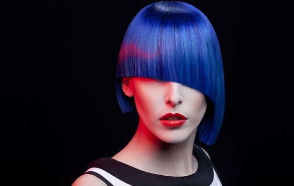 Come fare capelli blu con o senza decolorazione Come fare capelli blu con o senza decolorazione