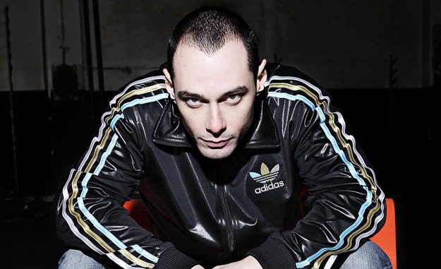 Fabri Fibra condannato per diffamazione Fabri Fibra condannato per diffamazione