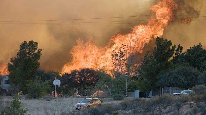 Il grande incendio in California