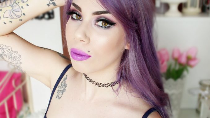 A chi stanno bene i capelli smokey lilac A chi stanno bene i capelli smokey lilac