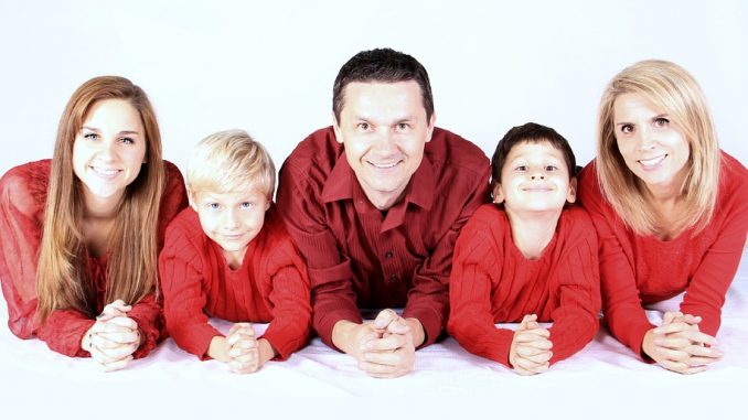 Famiglia Famiglia