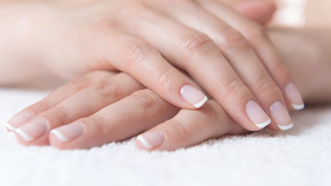 Forme per unghie naturali lunghe Forme per unghie naturali lunghe