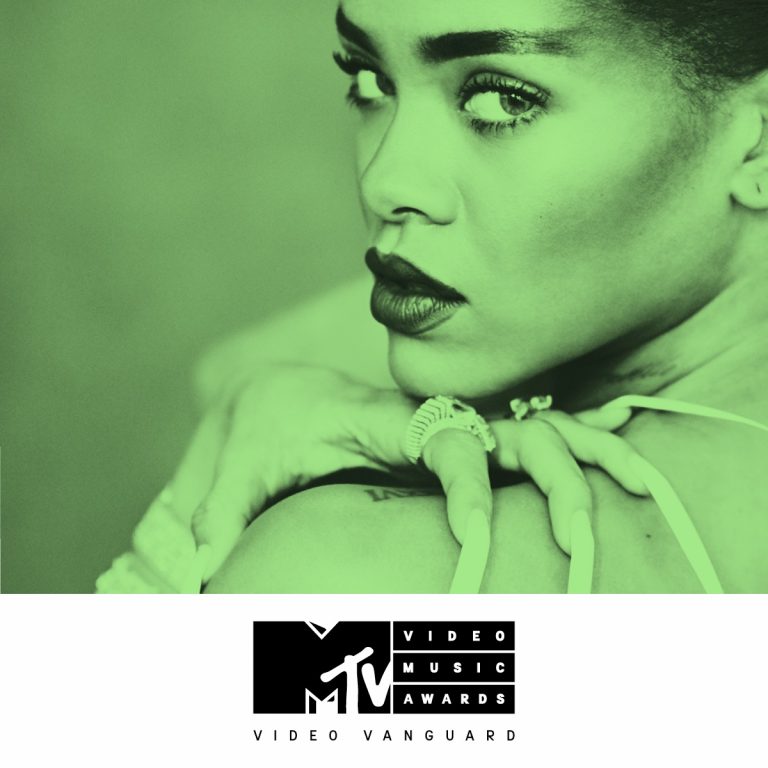 RIHANNA_INSTAGRAM_Rnd0623
