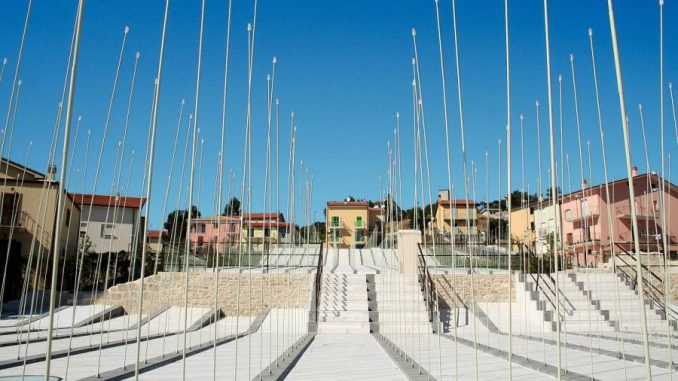 San Giuliano di Puglia e le case per i piccoli profughi San Giuliano di Puglia e le case per i piccoli profughi