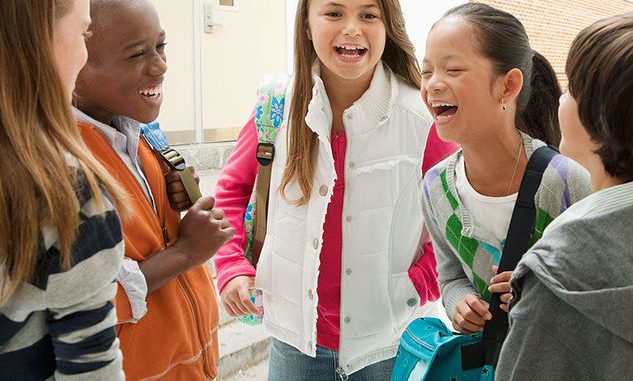 Rientro a scuola: come aiutare i figli a riabituarsi? Rientro a scuola: come aiutare i figli a riabituarsi?