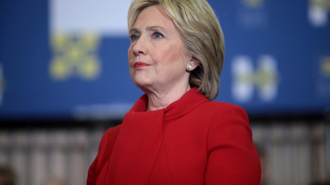 Hillary Clinton: annullati due giorni di campagna presidenziale Hillary Clinton: annullati due giorni di campagna presidenziale