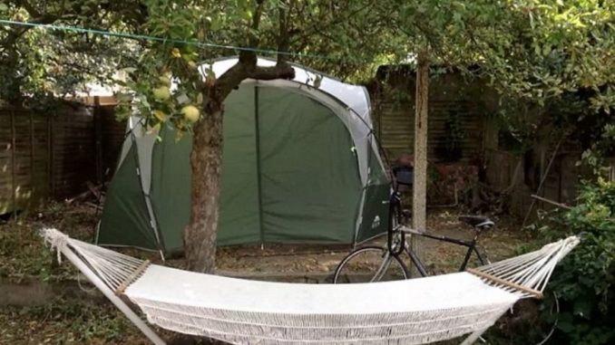 http://www.notizie.it/wp-content/uploads/2016/09/Airbnb-a-Londra.jpg http://www.notizie.it/wp-content/uploads/2016/09/Airbnb-a-Londra.jpg