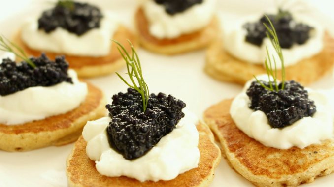 Come mangiare il caviale? Consigli e spiegazioni. Come mangiare il caviale? Consigli e spiegazioni.