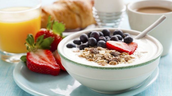 Colazione ideale: qualche ricetta per iniziare la giornata al meglio Colazione ideale: qualche ricetta per iniziare la giornata al meglio