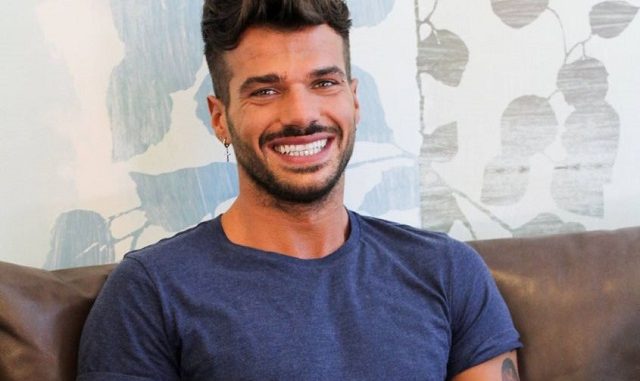 conosciamo-meglio-claudio-sona-il-nuovo-tronista-gay-di-uomini-e-donne Conosciamo meglio Claudio Sona, il nuovo tronista gay di Uomini e Donne