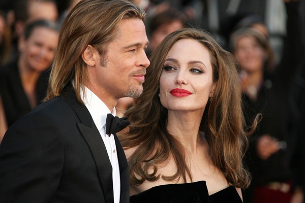 Divorzio Pitt Jolie: lui triste ma ora contano solo i figli Divorzio Pitt Jolie: lui triste ma ora contano solo i figli