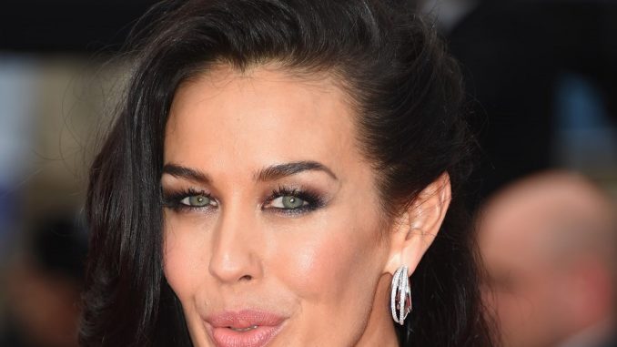 megan-gale-compie-40-anni-che-fine-ha-fatto (Megan Gale compie 40 anni: che fine ha fatto?