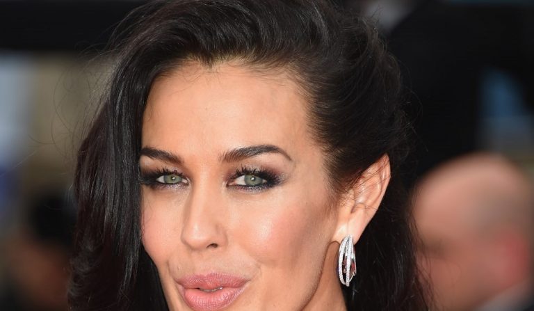megan-gale-compie-40-anni-che-fine-ha-fatto (Megan Gale compie 40 anni: che fine ha fatto?