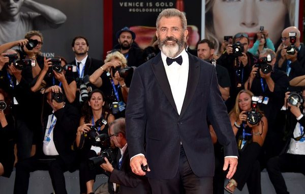 IL REGISTA MEL GIBSON. IL REGISTA MEL GIBSON.