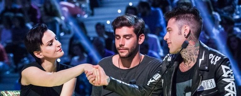 x-factor-2016-il-battibecco-tra-arisa-e-fedez X Factor 2016, il battibecco tra Arisa e Fedez