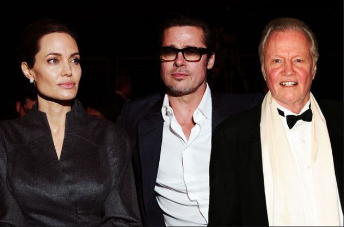 brad-pitt-chiede-aiuto-a-jon-voight