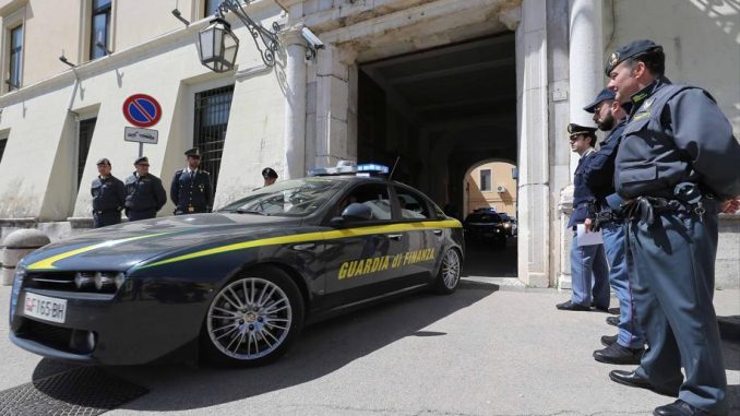 corruzione Arresti per corruzione
