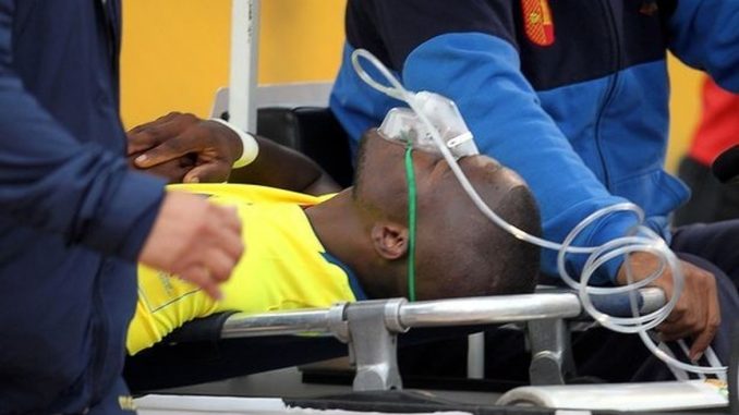 ENNER VALENCIA FINGE DI STARE MALE. ENNER VALENCIA FINGE DI STARE MALE.