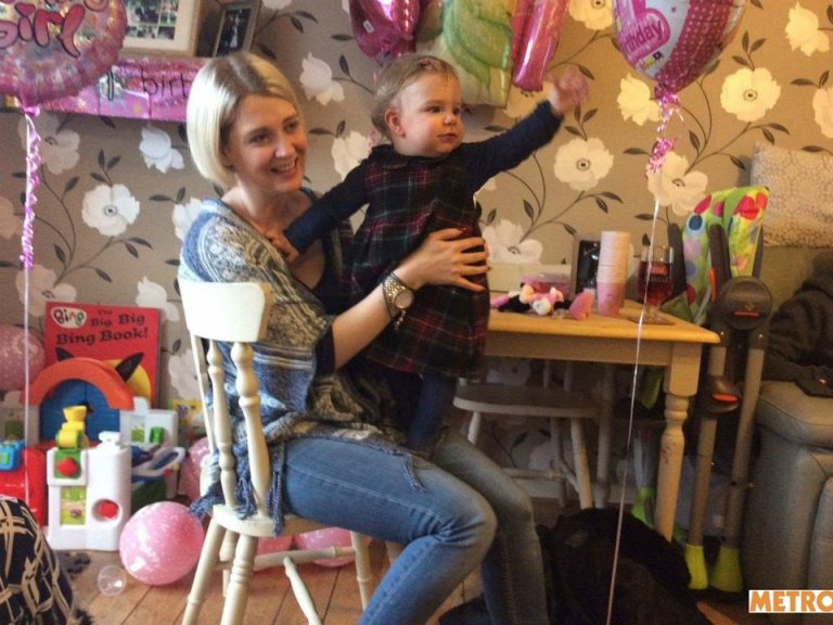 madre-ha-avuto-16-aborti-e-la-sua-unica-figlia-muore-di-meningite Madre ha avuto 16 aborti e la sua unica figlia muore di meningite