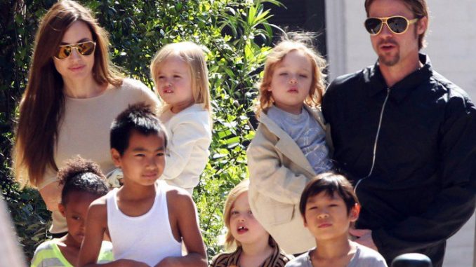 angelina jolie terapia con figli angelina jolie terapia con figli