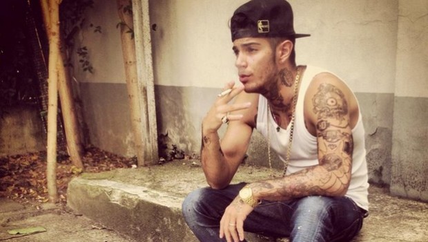 EMIS KILLA. EMIS KILLA.