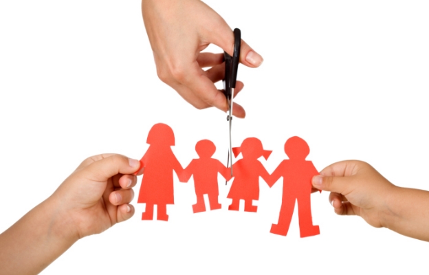 famiglia_forbici multa