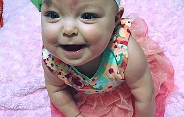 Storie straordinarie, la bambina nata con una lingua da adulto Storie straordinarie, la bambina nata con una lingua da adulto