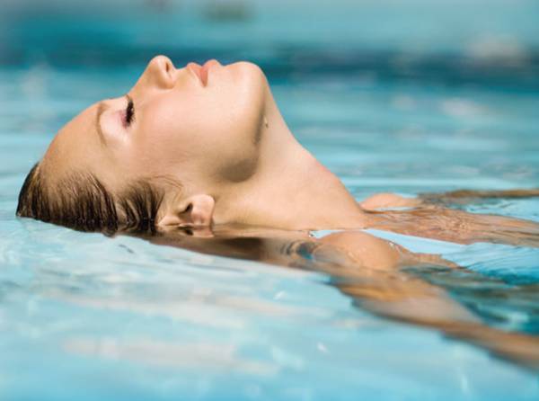 Come essere belle in piscina Come essere belle in piscina