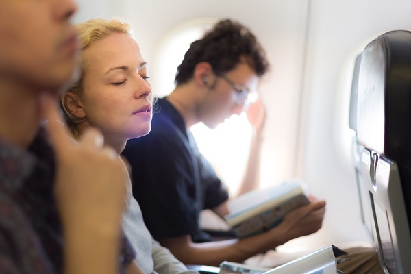 Come dormire sull'aereo Come dormire sull'aereo