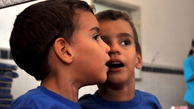 come-ridurre-il-comportamento-aggressivo-nei-bambini-autistici Come ridurre il comportamento aggressivo nei bambini autistici