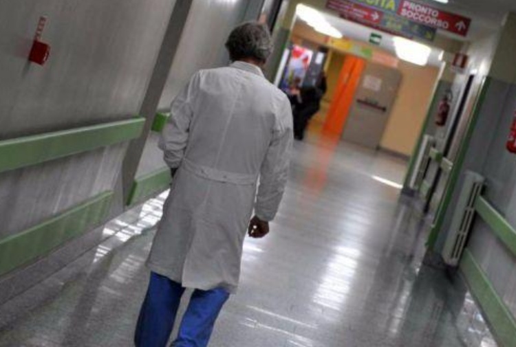 dottore-e-amante-infermiera-arrestati-con-accusa-di-omicidio-a-saronno Dottore e amante infermiera arrestati con accusa di omicidio a Saronno