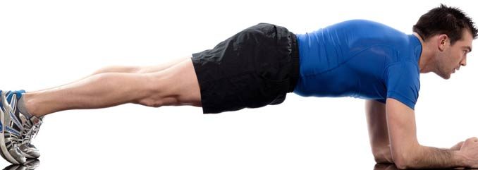 esercizi-glutei-uomo-in-casa-e-senza-attrezzi