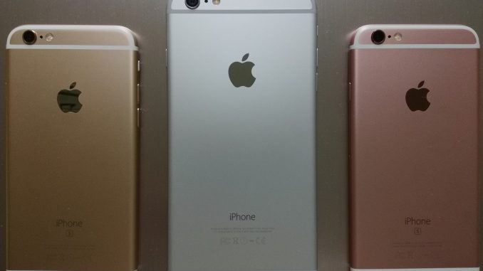 IPhone bianco lucido IPhone bianco lucido