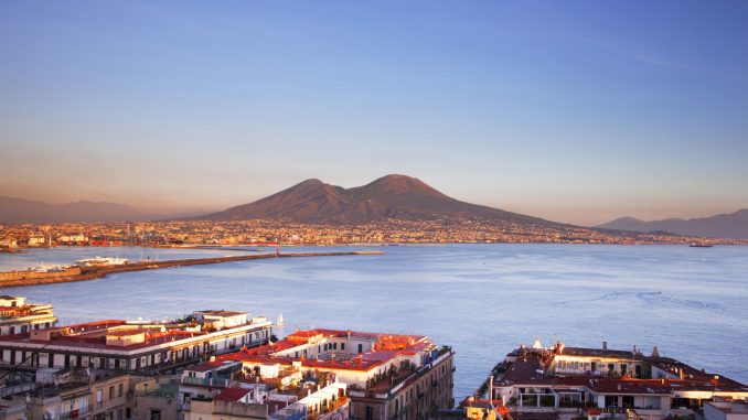 napoli-bambino-minacciato-con-unarma-per-rapinare-il-padre Napoli