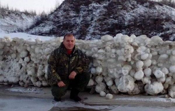 siberia-palle-di-ghiaccio-misteriose-apparse-per-18-km Siberia: palle di ghiaccio misteriose apparse per 18 km