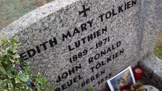 Tolkien Tolkien