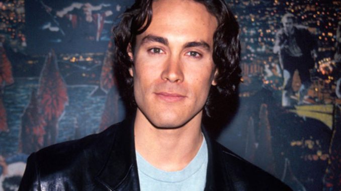 Com'è morto Brandon Lee in Il Corvo Com'è morto Brandon Lee in Il Corvo