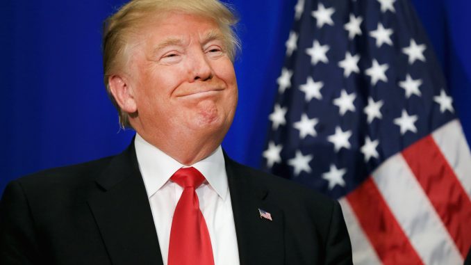Piano dei 100 giorni Trump: nessun muro al confine col Messico Piano dei 100 giorni Trump: nessun muro al confine col Messico